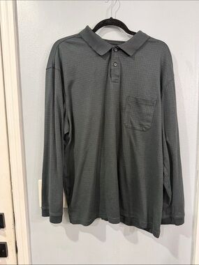 Classic Men's Long-Sleeve Polo with Chest Pocket — Charcoal Gray